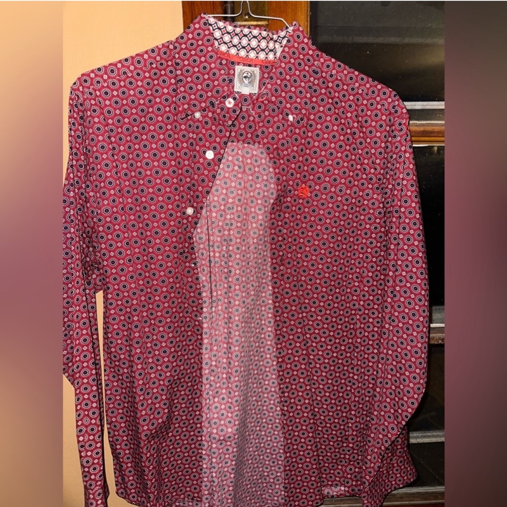 Cinch button up